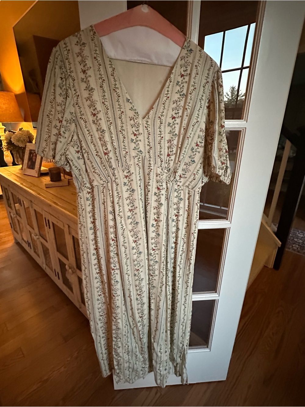 Cream Floral V-Neck Midi Dress with Delicate Stripe Print- XL- Pieces brand